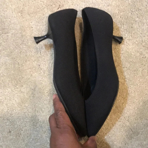 Vivaia Black Pointed Toe Kitten Heel Shoes-EU Size 36/US Size 5.5/6 - Picture 9 of 11